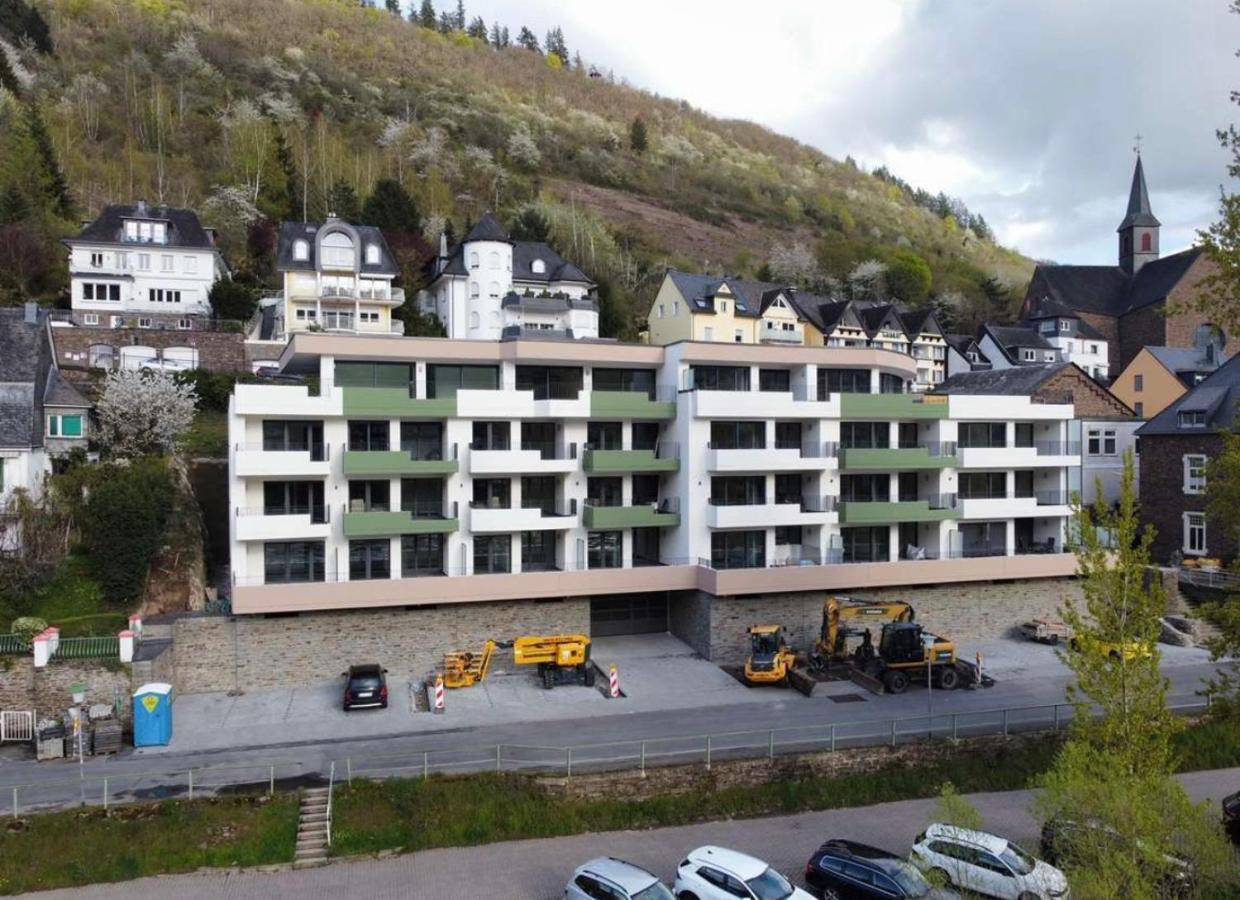 Moselblick II Ad Reichsburg Parkplatz 100M Marktplatz Cochem Bagian luar foto